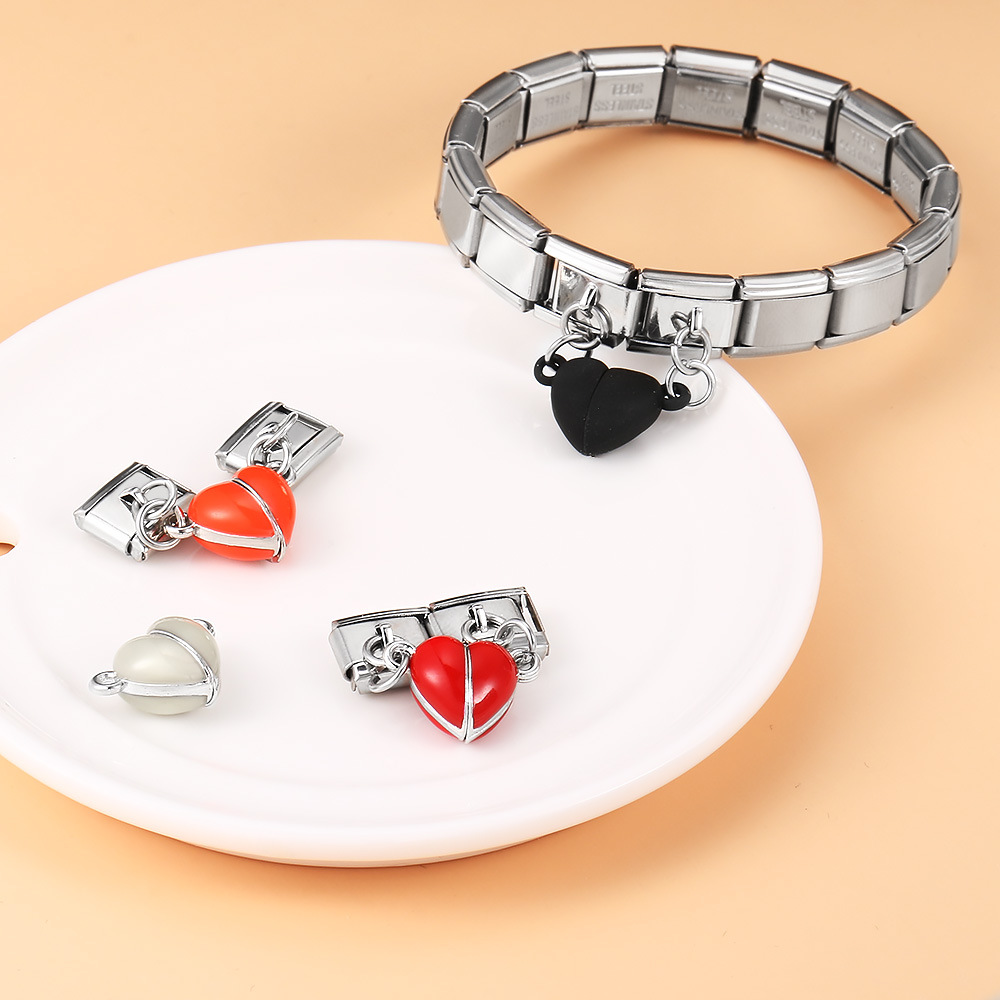 Glow-in-the-dark magnetic heart-shaped Italian modular bracelet with stainless steel double hooks, DIY free-assembly bracelet.