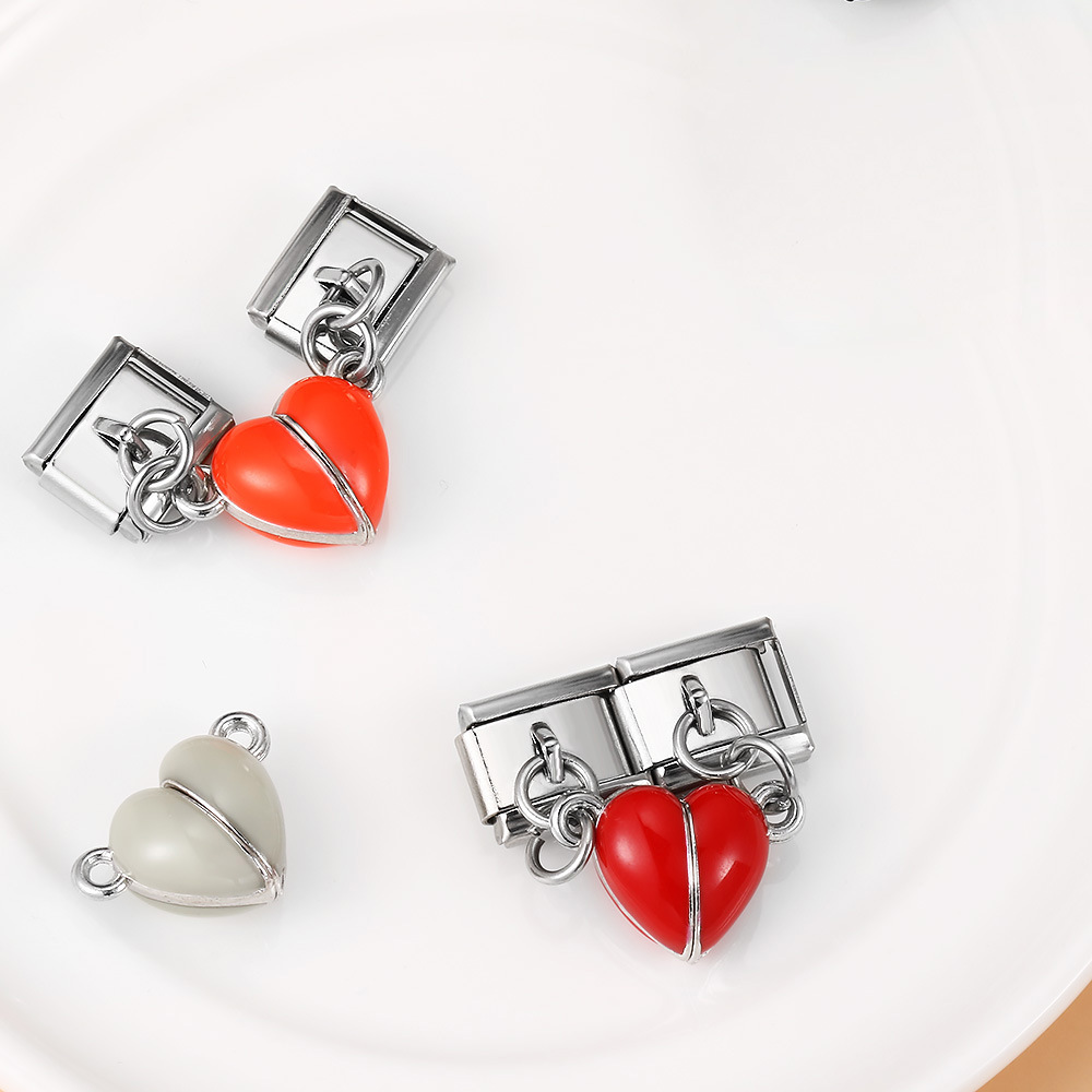 Glow-in-the-dark magnetic heart-shaped Italian modular bracelet with stainless steel double hooks, DIY free-assembly bracelet.