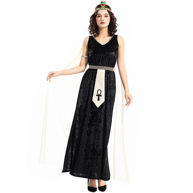 Cleopatra in a black velvet gown, a Halloween party cosplay costume.
