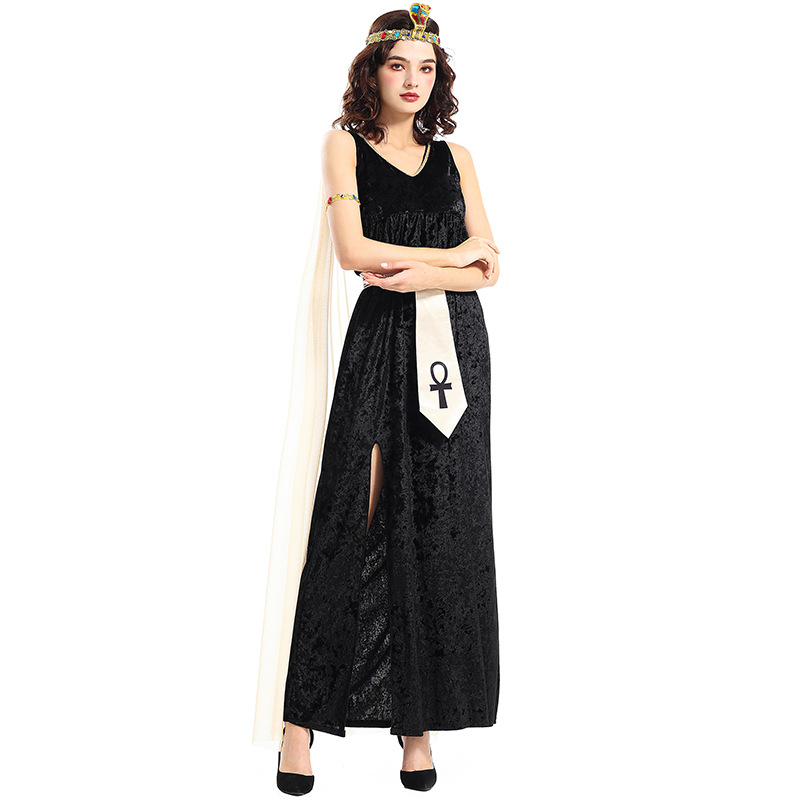 Cleopatra in a black velvet gown, a Halloween party cosplay costume.