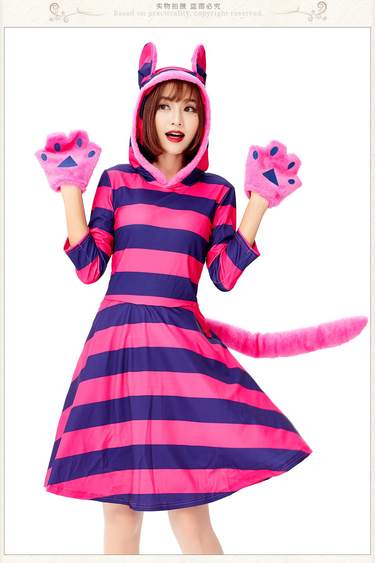 Halloween costume, Alice in Wonderland, smiling cat, purple striped cat cosplay