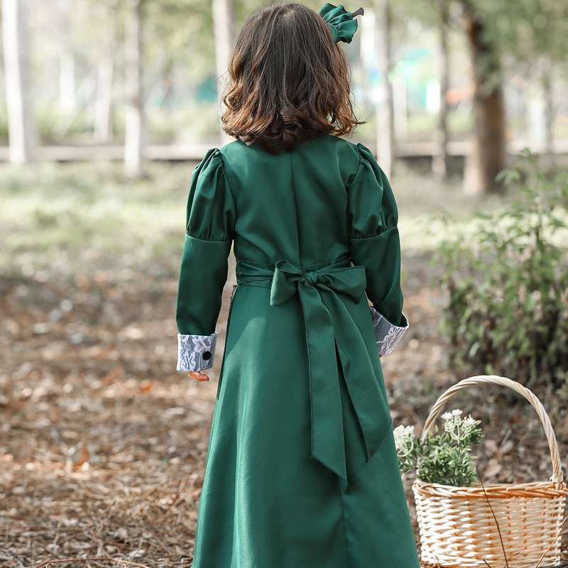 Children's European-style long-sleeved retro dark green dress with lace pattern cuffs, comes with a bat headband, matching parent-child outfit.
