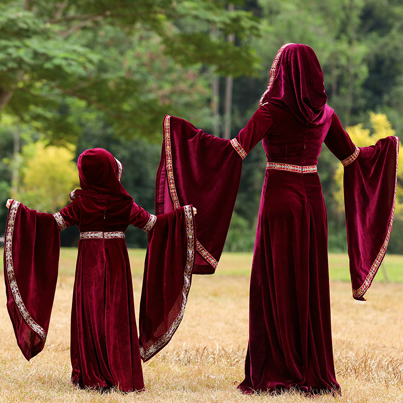 Parent-child style European medieval court dress, retro witch hooded long dress, Halloween stage performance costume