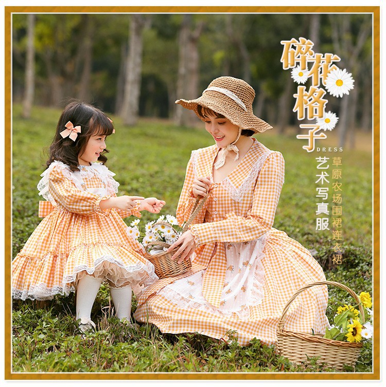 Orange and yellow plaid parent-child pastoral dresses, outdoor farm photo shoot, mother and daughter Lolita style clothing, clearance sale.