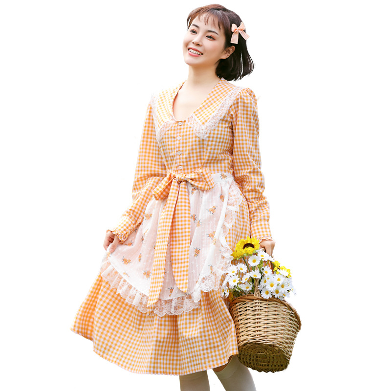 Orange and yellow plaid parent-child pastoral dresses, outdoor farm photo shoot, mother and daughter Lolita style clothing, clearance sale.