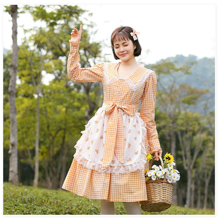 Orange and yellow plaid parent-child pastoral dresses, outdoor farm photo shoot, mother and daughter Lolita style clothing, clearance sale.