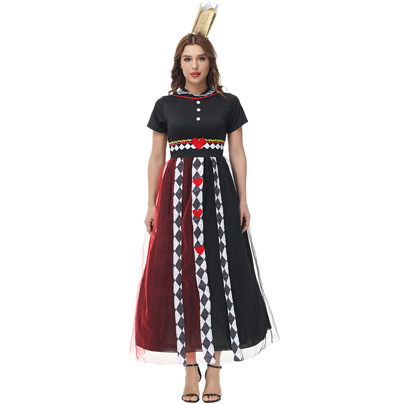 Halloween costumes: Poker Queen, Red Queen, Heart-shaped skirt dress, Alice in Wonderland stage costume