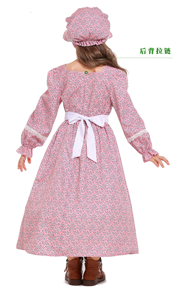 Pink and blue floral print colonial girl prairie pioneer pioneer outfit pastoral style long dress