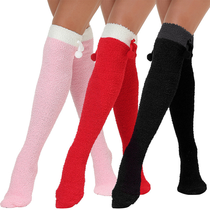 Women's pom-pom over-the-knee socks, warm long socks for autumn and winter, cute reindeer high socks for Christmas.