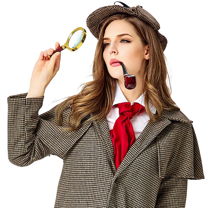 Magnifying glass + pipe