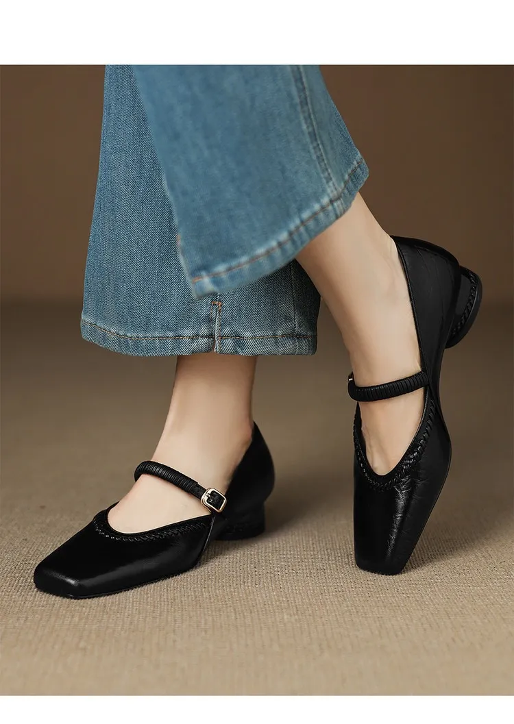 Plus-size early spring single shoes, square toe, buckle, chunky heel, mid-heel, comfortable slip-on women's shoes, black and gray.