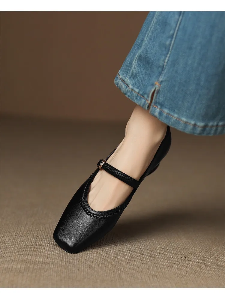 Plus-size early spring single shoes, square toe, buckle, chunky heel, mid-heel, comfortable slip-on women's shoes, black and gray.