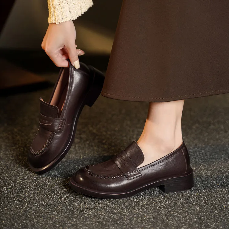 Spring single shoes, round toe, thick sole, chunky heel, slip-on fashion women's shoes, 12-15n