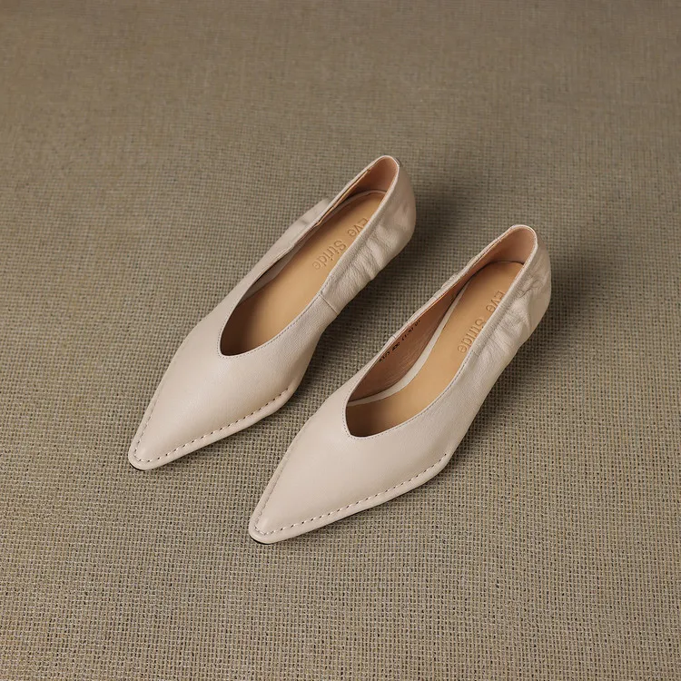 Spring pointed-toe stiletto heel slip-on cowhide fashion shoes for women, sizes 15-17m