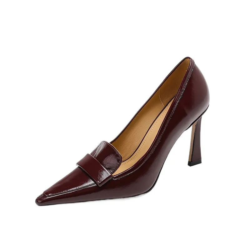 Stylish French high heels, elegant stiletto heels, retro style, durable pointed toe, low-cut, sophisticated high heels for women.