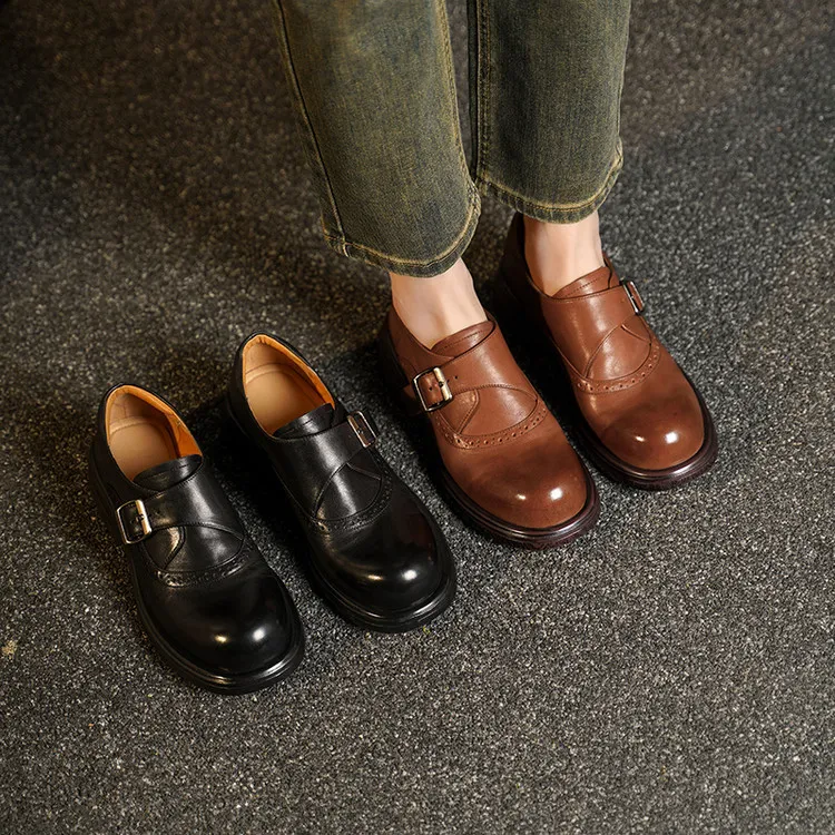 Spring round-toe single shoes, chunky heel, mid-heel, belt buckle, washed cowhide women's shoes, 12-17R