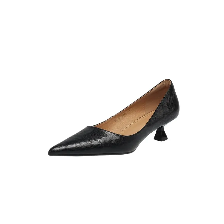 Spring and Autumn French-style sheepskin mid-high stiletto heels for women, elegant, versatile, suitable for commuting, fashionable pointed toe low-cut shoes.