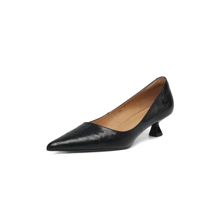 Spring and Autumn French-style sheepskin mid-high stiletto heels for women, elegant, versatile, suitable for commuting, fashionable pointed toe low-cut shoes.