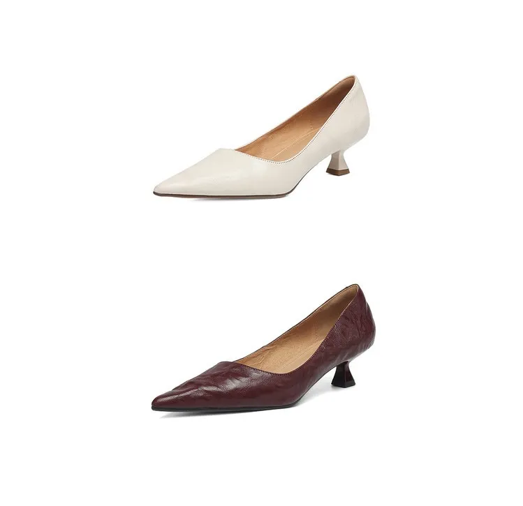 Spring and Autumn French-style sheepskin mid-high stiletto heels for women, elegant, versatile, suitable for commuting, fashionable pointed toe low-cut shoes.