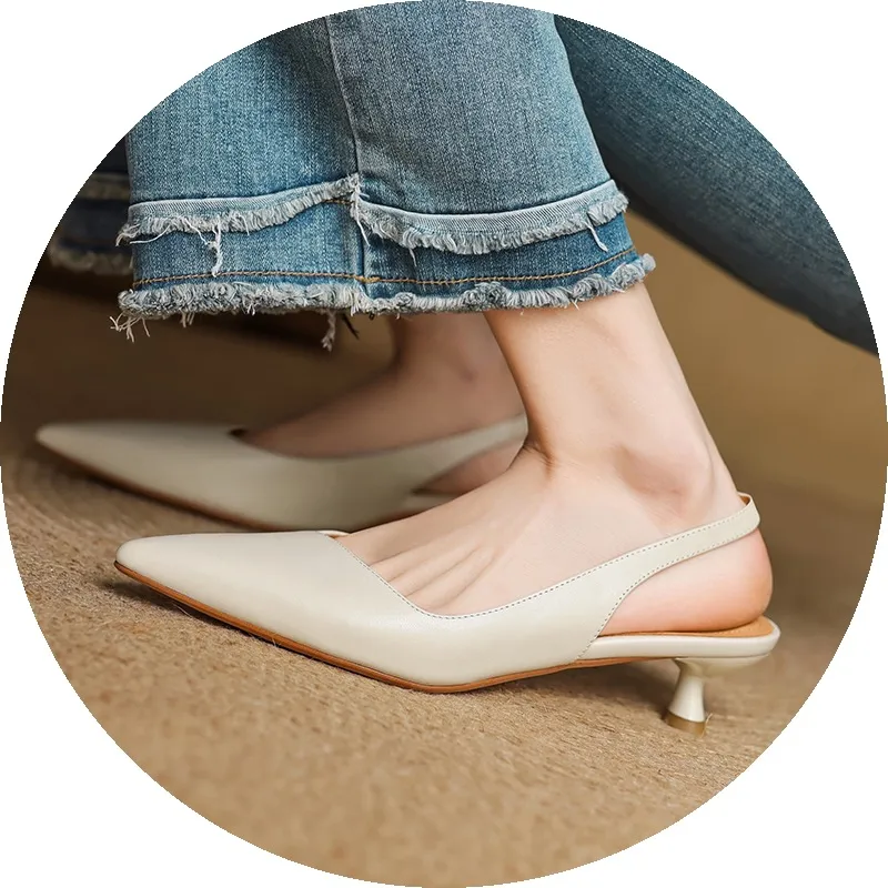 Women's Roman-style French sandals made of top-grain cowhide, pointed toe, open back, Mary Jane style, single strap, small heel, closed toe.