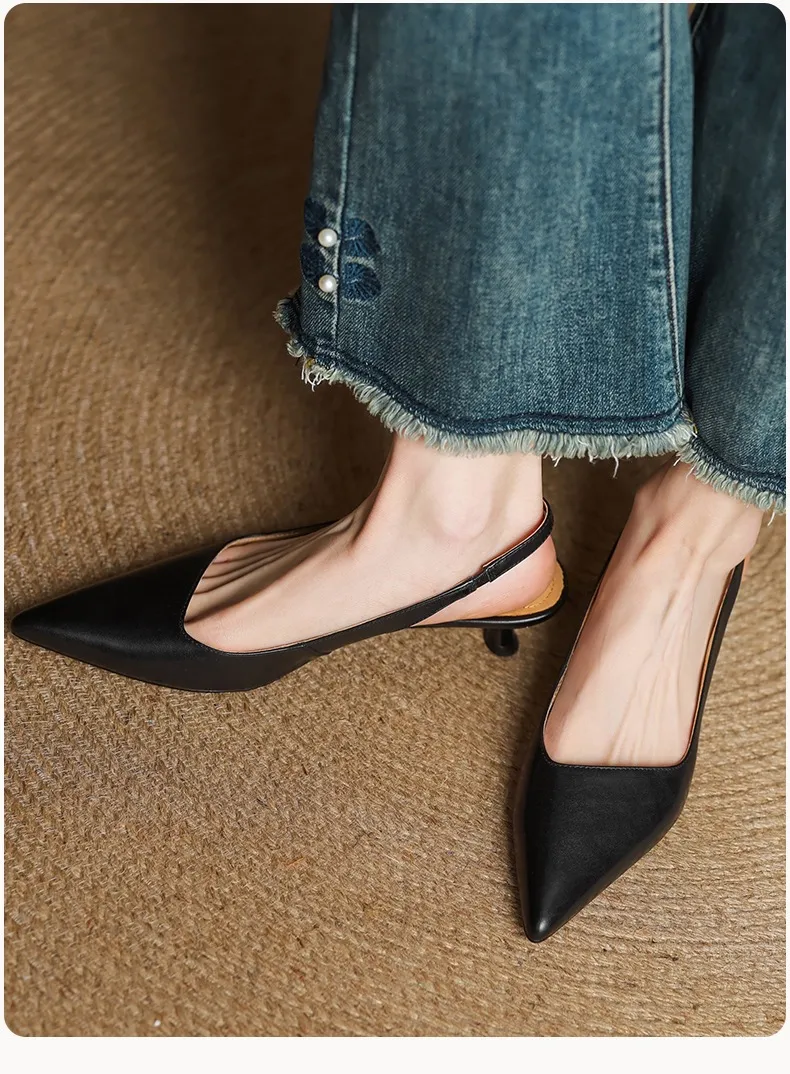 Women's Roman-style French sandals made of top-grain cowhide, pointed toe, open back, Mary Jane style, single strap, small heel, closed toe.