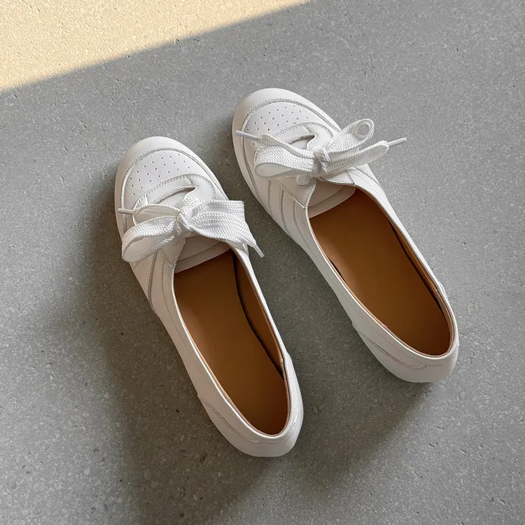 Spring women's shoes, round toe, flat, lace-up, comfortable, black, white, brown, sizes 12-22L