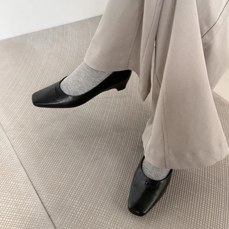 Early Spring Women's Fashion Shoes with Square Toe, Chunky Heel, Leather, Black and Khaki, Size 12-26c