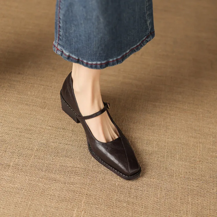 Early spring single shoes, square toe, buckle, chunky heel, Mary Jane style, sheepskin fashion shoes, 12-3