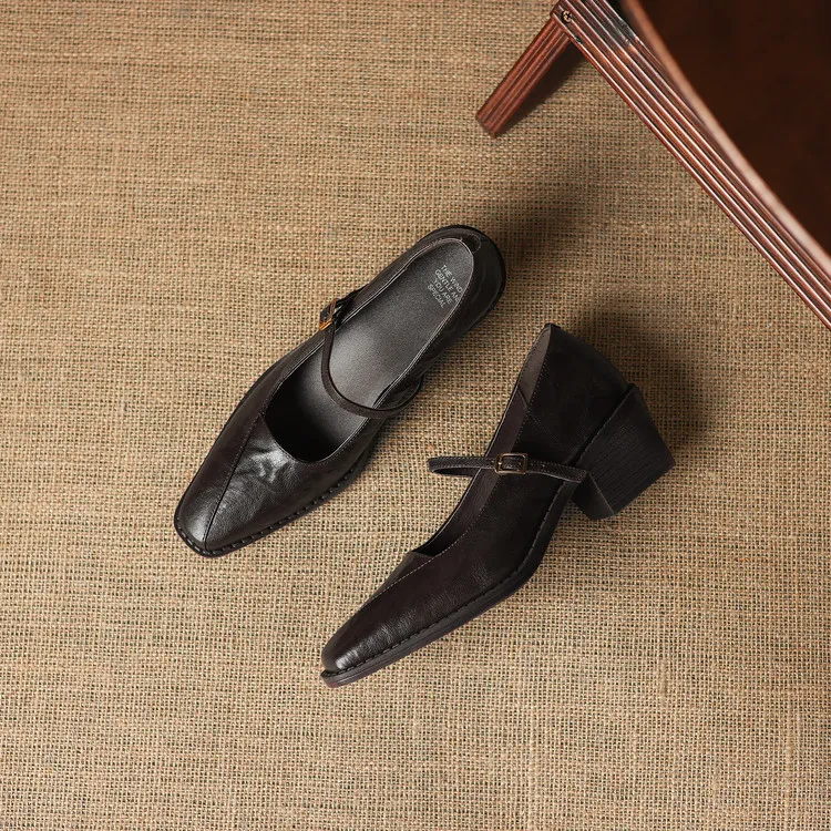 Early spring single shoes, square toe, buckle, chunky heel, Mary Jane style, sheepskin fashion shoes, 12-3