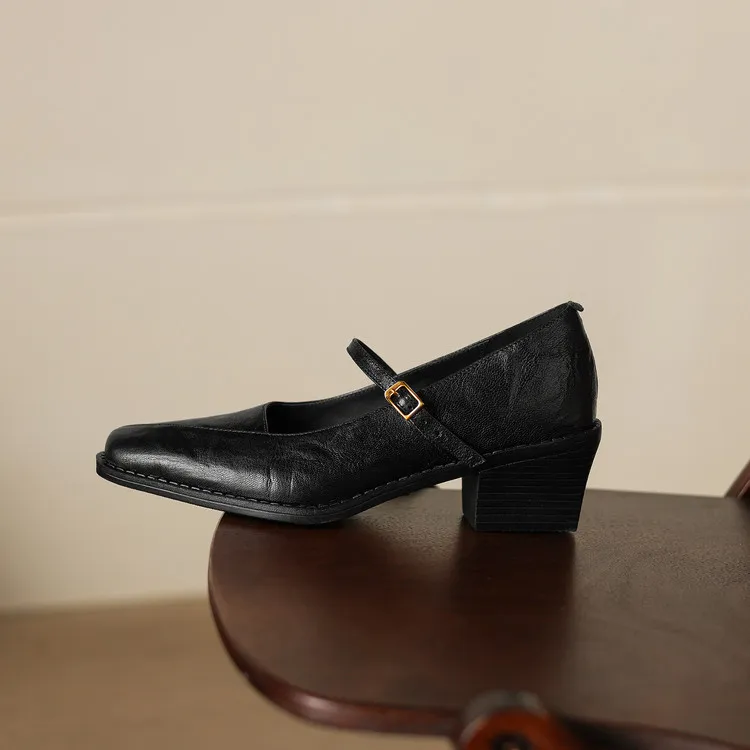 Early spring single shoes, square toe, buckle, chunky heel, Mary Jane style, sheepskin fashion shoes, 12-3