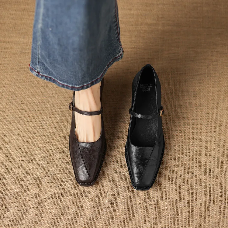 Early spring single shoes, square toe, buckle, chunky heel, Mary Jane style, sheepskin fashion shoes, 12-3
