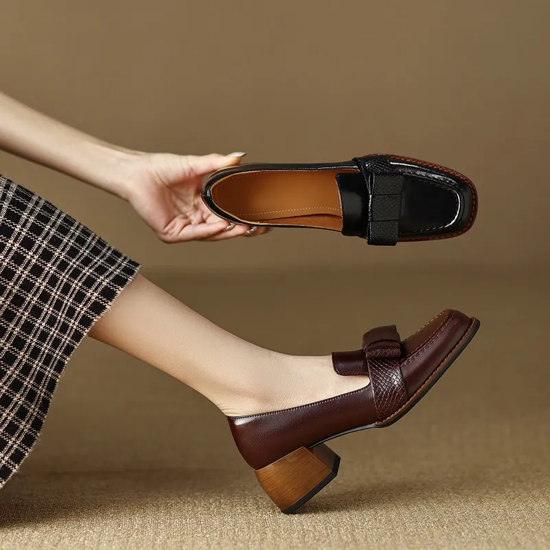 Elegant and stylish soft cowhide bow loafers for spring, chunky mid-heel, women's shoes in various sizes.