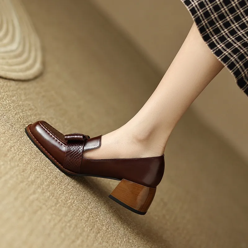 Elegant and stylish soft cowhide bow loafers for spring, chunky mid-heel, women's shoes in various sizes.