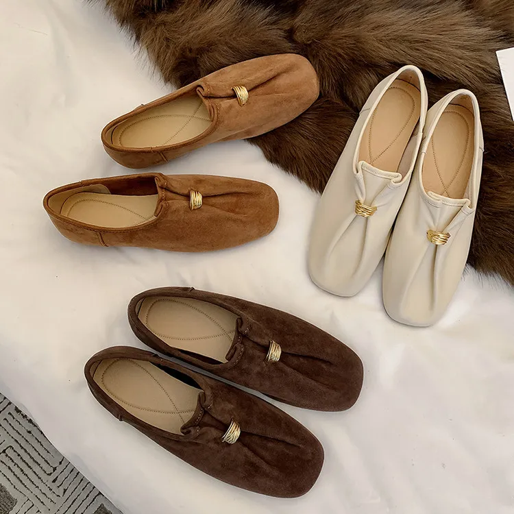 Early spring single shoes, square toe, flat, sheepskin fashion women's shoes, brown, coffee, off-white, 12-30s