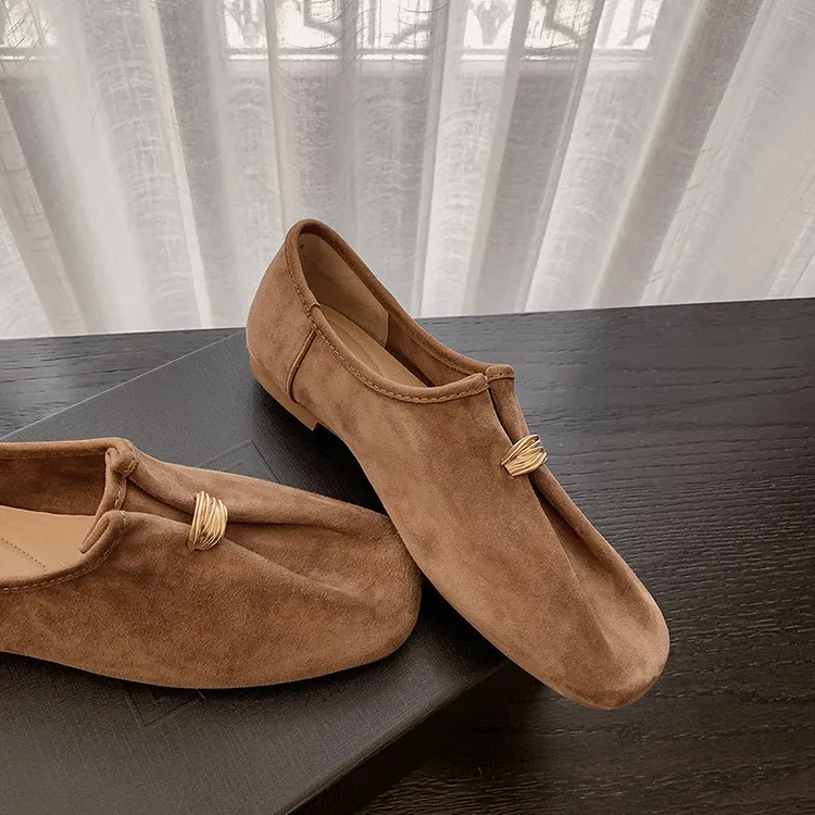 Early spring single shoes, square toe, flat, sheepskin fashion women's shoes, brown, coffee, off-white, 12-30s