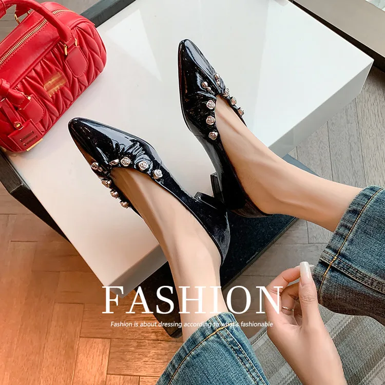 Early spring single shoes, round toe, chunky heel, high heel, fashion leather slip-on women's shoes, sizes 12-30c