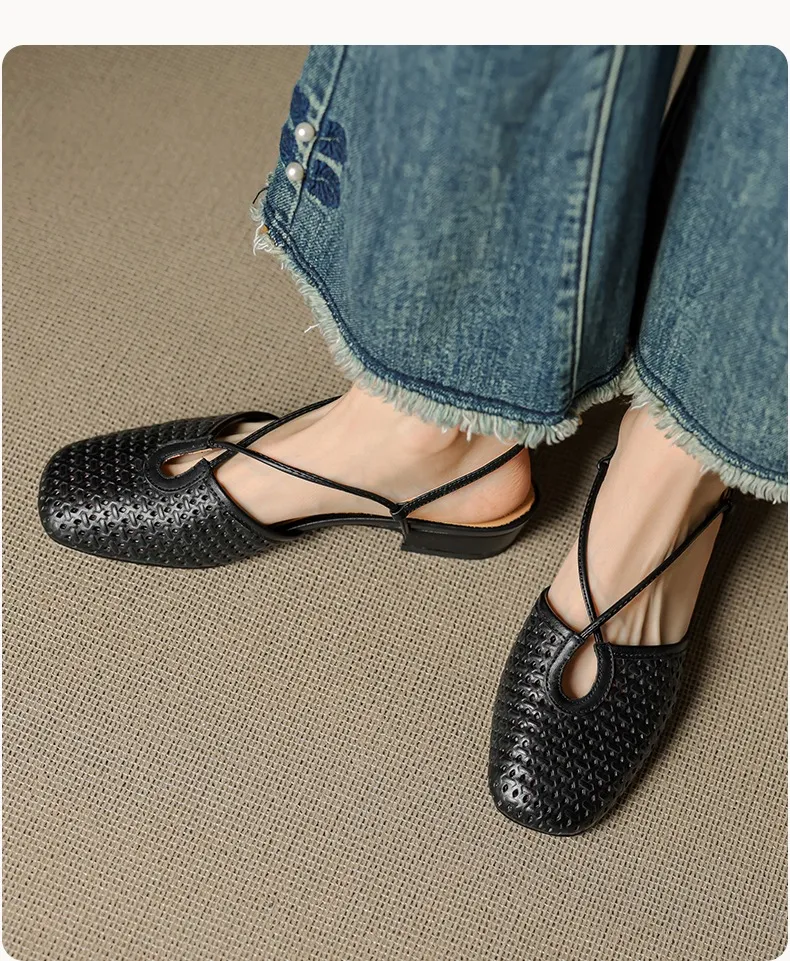 Summer soft openwork closed-toe sandals with cross buckle straps, round toe, 3cm chunky heel, Mary Jane style women's shoes