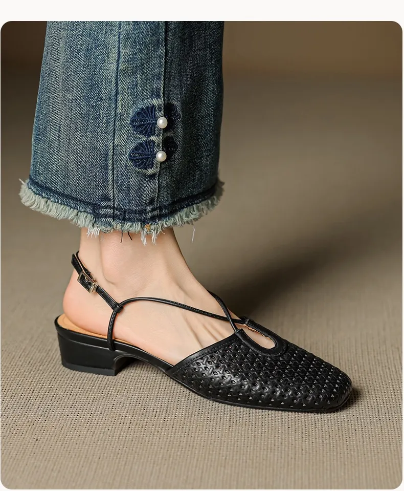 Summer soft openwork closed-toe sandals with cross buckle straps, round toe, 3cm chunky heel, Mary Jane style women's shoes