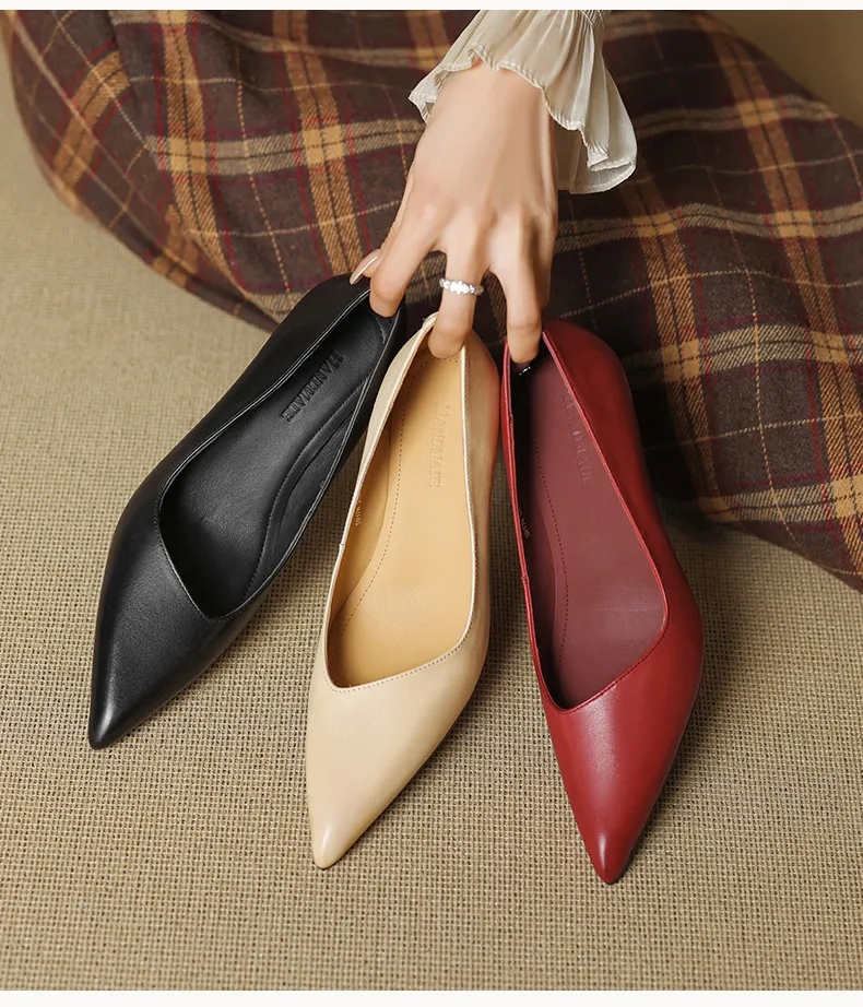 Women's leather shoes for all seasons, stylish pointed toe, 7cm stiletto heels, perfect for pairing with skirts, red and black slimming flats.