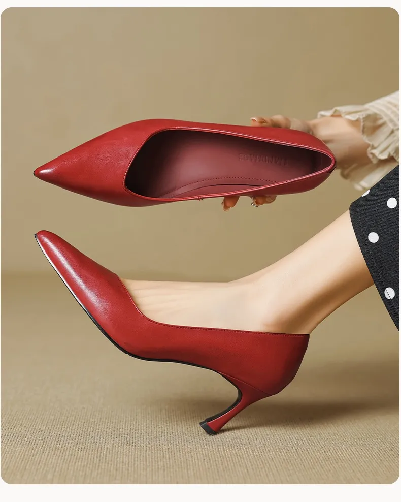 Women's leather shoes for all seasons, stylish pointed toe, 7cm stiletto heels, perfect for pairing with skirts, red and black slimming flats.