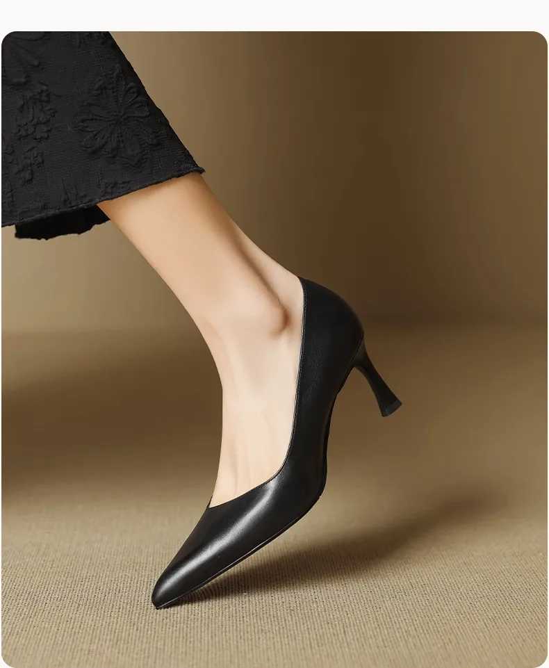Women's leather shoes for all seasons, stylish pointed toe, 7cm stiletto heels, perfect for pairing with skirts, red and black slimming flats.