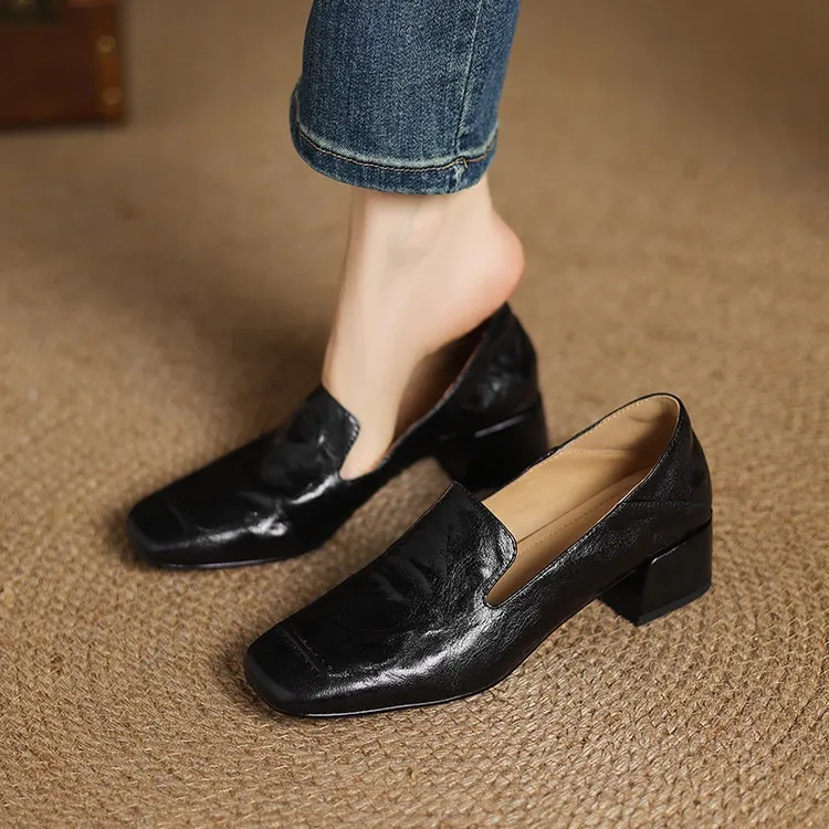 Spring/Autumn Style First Layer Sheepskin Single Shoes, Comfortable 4cm Mid-Heel Block Heel Women's Shoes, Retro Brown/Black, Plus Size