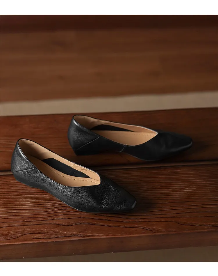 Comfortable flat Korean style low-cut women's shoes for spring and autumn, made of first-layer sheepskin, square toe, soft, single shoes with low heels.