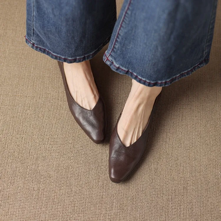 Comfortable flat Korean style low-cut women's shoes for spring and autumn, made of first-layer sheepskin, square toe, soft, single shoes with low heels.