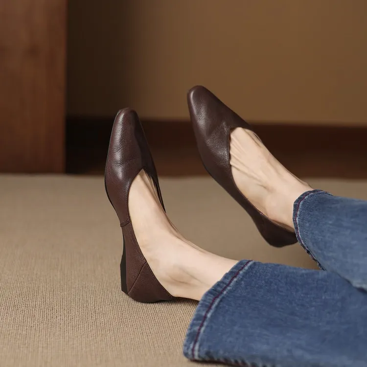 Comfortable flat Korean style low-cut women's shoes for spring and autumn, made of first-layer sheepskin, square toe, soft, single shoes with low heels.