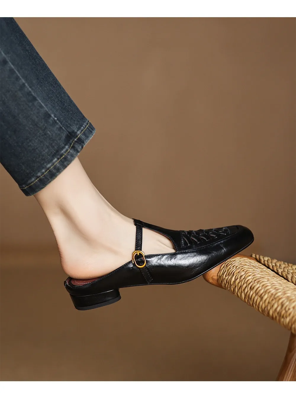 Cowhide woven openwork comfortable Roman style breathable closed toe backless sandals plus size women's shoes
