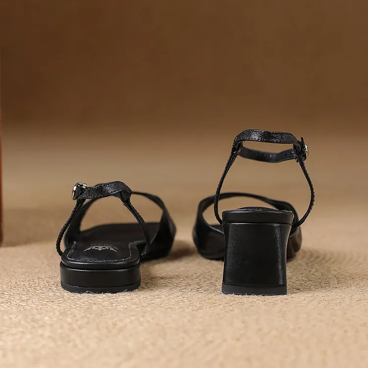 Flat, low-heeled, French retro buckle strap peep-toe sandals, summer simple square toe open-toe women's shoes