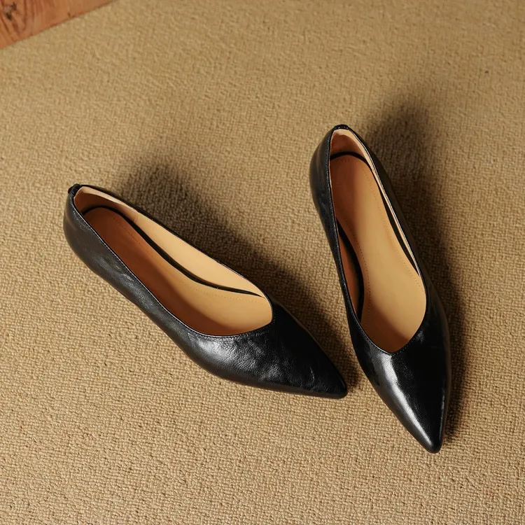 Autumn soft top-grain sheepskin comfortable wedge heel women's shoes low heel pointed toe shallow mouth plus size