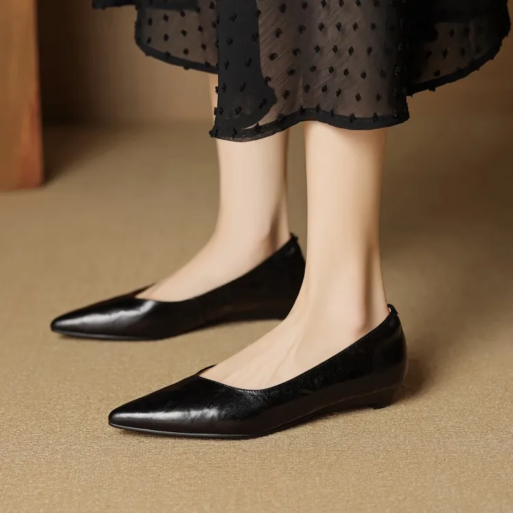 Autumn soft top-grain sheepskin comfortable wedge heel women's shoes low heel pointed toe shallow mouth plus size