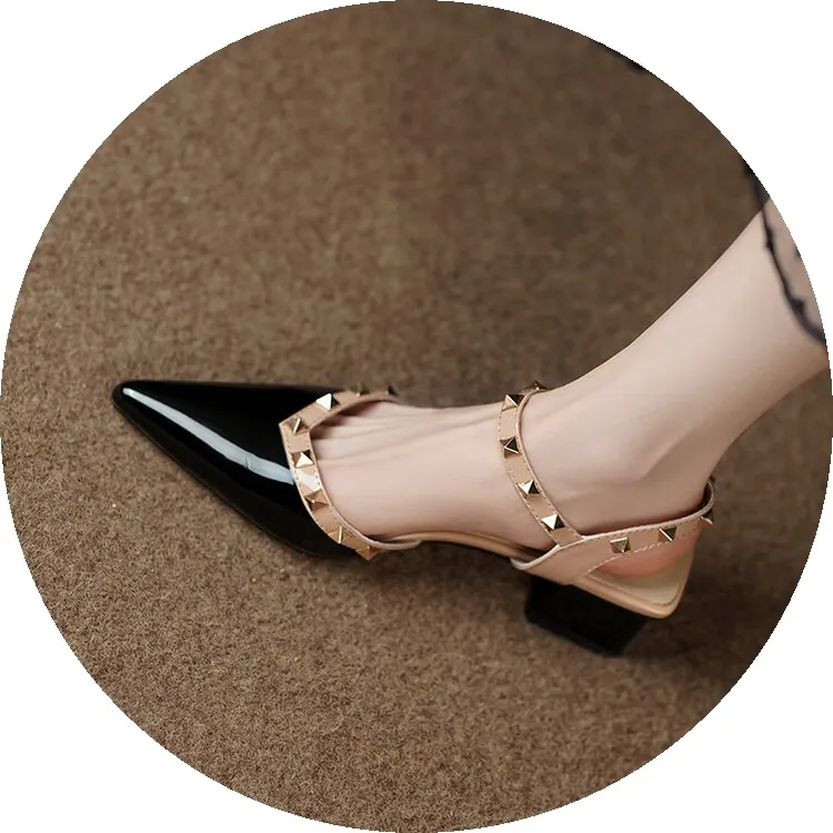 Summer patent leather studded red pointed-toe sandals, fashionable style, French style, perfect for wearing with skirts, mid-heel closed-toe women's shoes